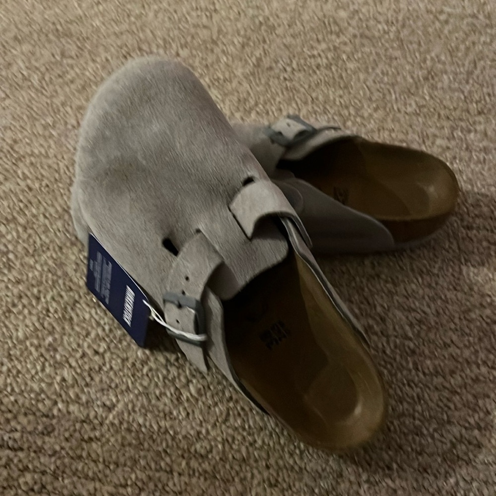 NEW WITH TAGS BIRKENSTOCK BOSTON CLOGS SIZE 38 STONR COIN COLOR
